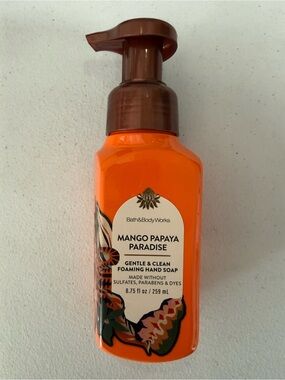 Bath & Body Works Mango Papaya Paradise Foaming Hand Soap - Orange & Brown